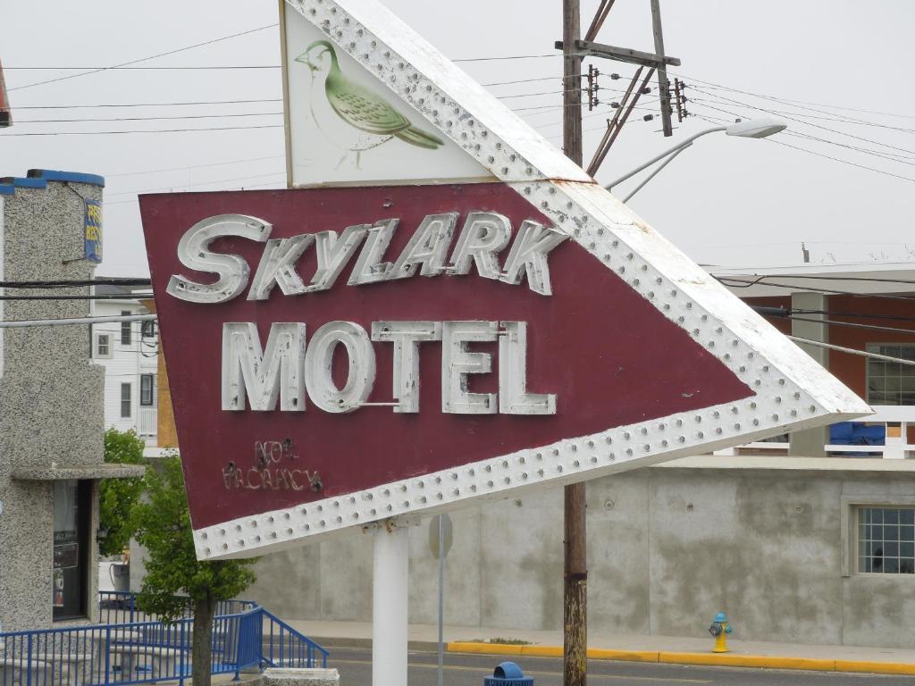 Skylark Resort Motel Wildwood Exterior photo